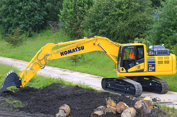 Komatsu PC210/LC-11