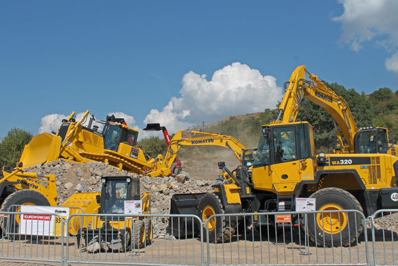 Komatsu
