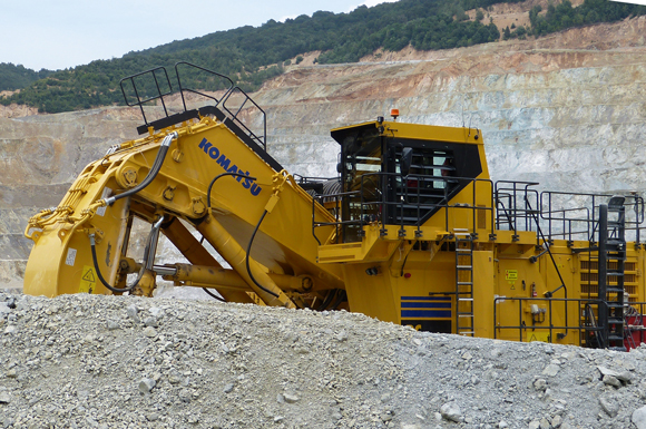 Komatsu PC3000