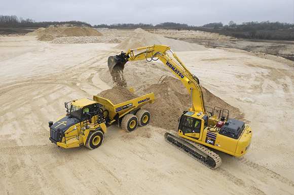Продукт на фокус: Komatsu PC360LC-11 – свръхпроизводителен, икономичен и надежден