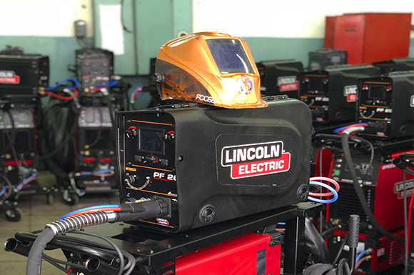 Евромаркет Груп и Lincoln Electric: Заваряване на по-добър свят