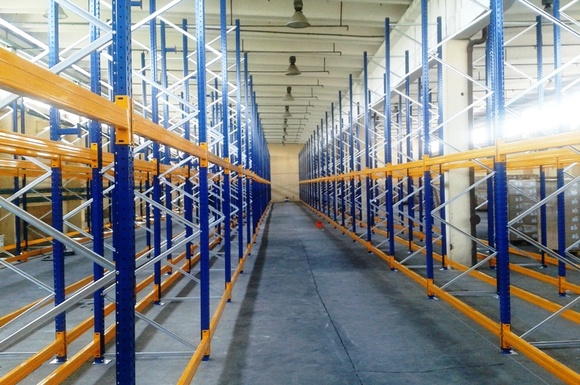 Мексон ООД оптимизира складовата си площ със стелажна система „Pallet Racking” 	